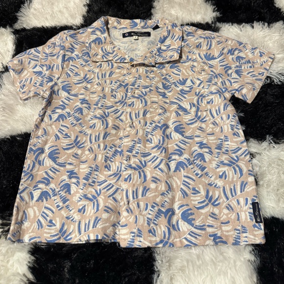 Ben Sherman Beige and Blue Patterned Garment - Picture 1 of 2